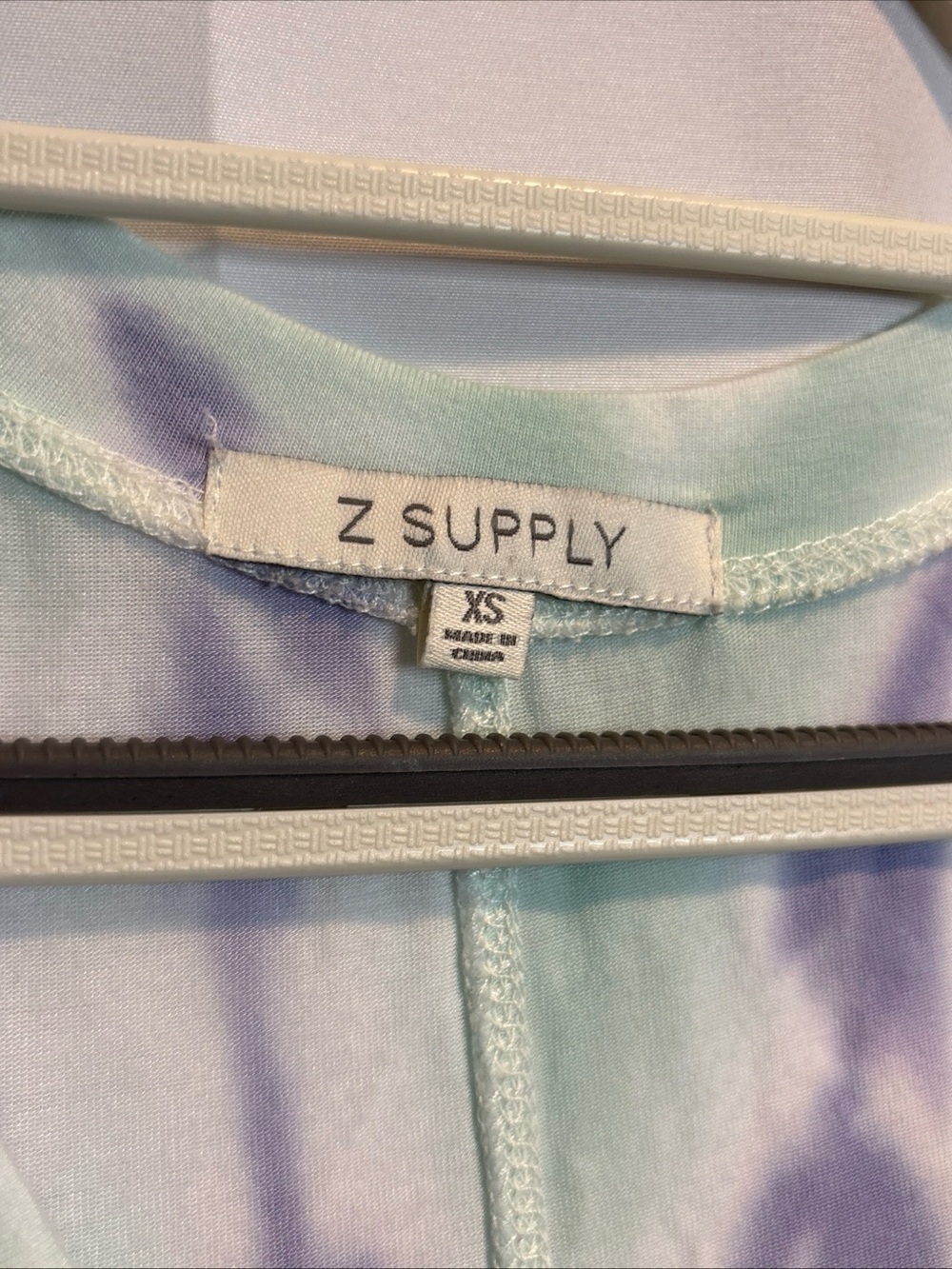 Z Supply Pastel Tie-Dye V-Neck Tank — Mint, Lavender & Pale Yellow - Picture 2 of 6